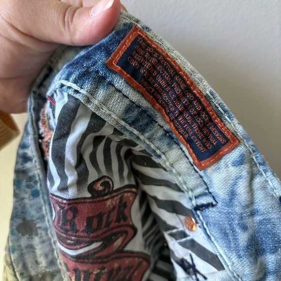 Men’s Rock Revival distressed denim shorts size 42 - Picture 8 of 11